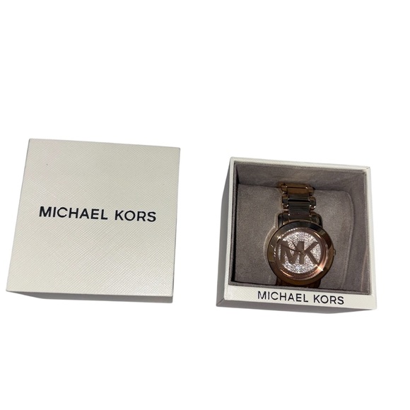 Michael Kors Rose Gold Men's Watch - Picture 1 of 3